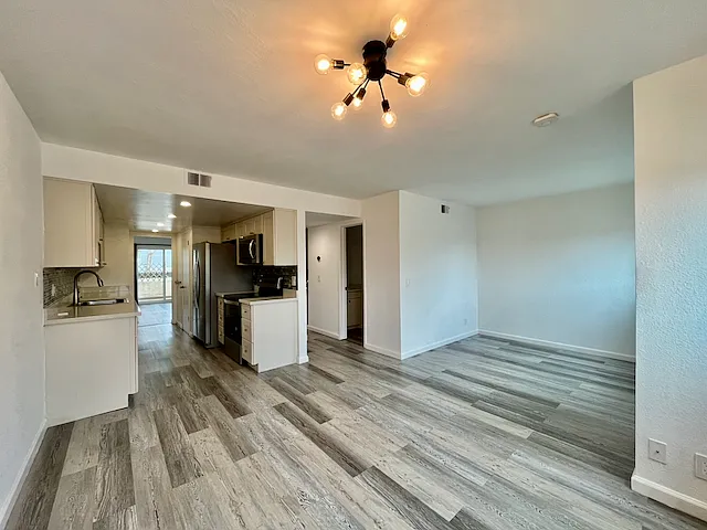 3550 Carter Dr #126 — Photo 2