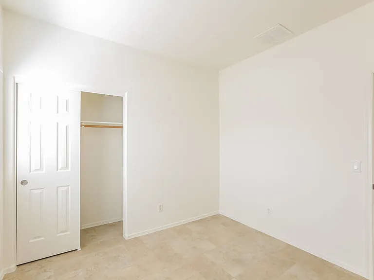 9127 W Elwood St — Photo 13