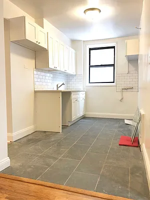 Rented by Zjama Realty Corp | media 3