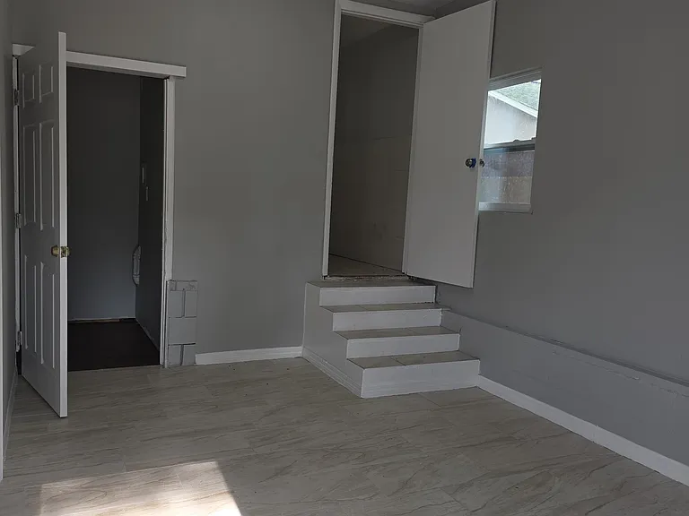 2225 27th St S — Photo 14