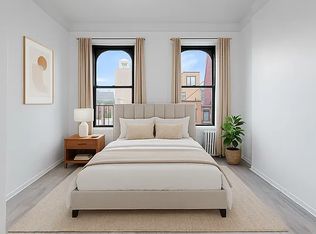 824 9th Ave #5RN, New York, NY 10019