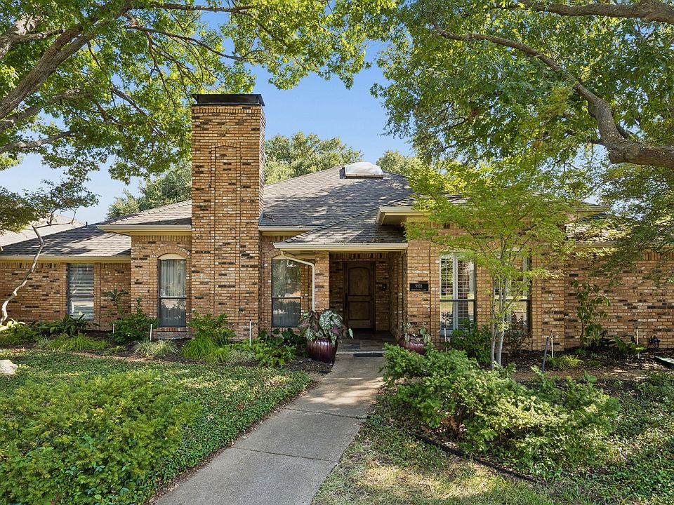 1st image of 9918 Chimney Hill Ln