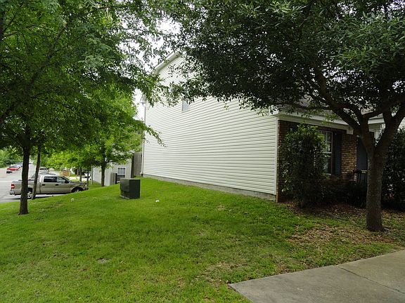 2nd image of 2738 W Tharpe St APT 2701