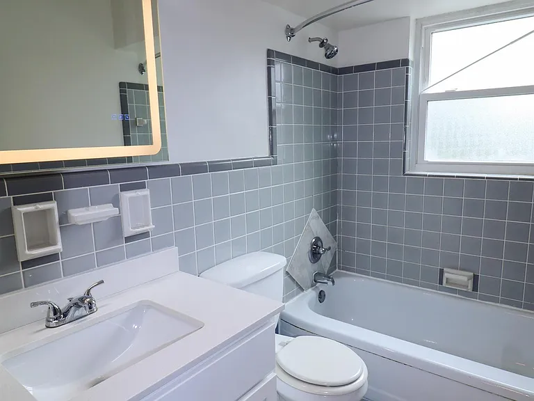 5017 Madison Road — Photo 13