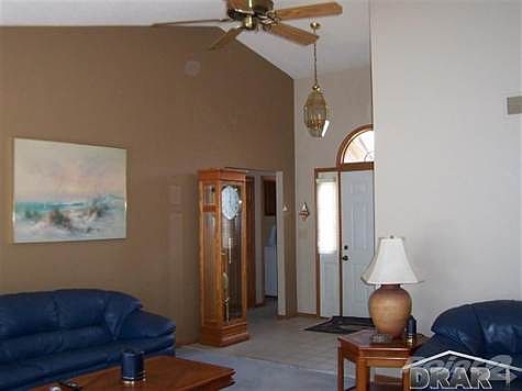 5th image of 18720 Carriage Ln