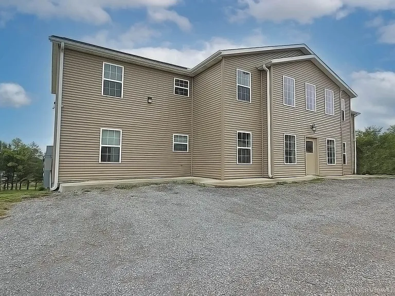 2230 Sacajawea Ln — Photo 2