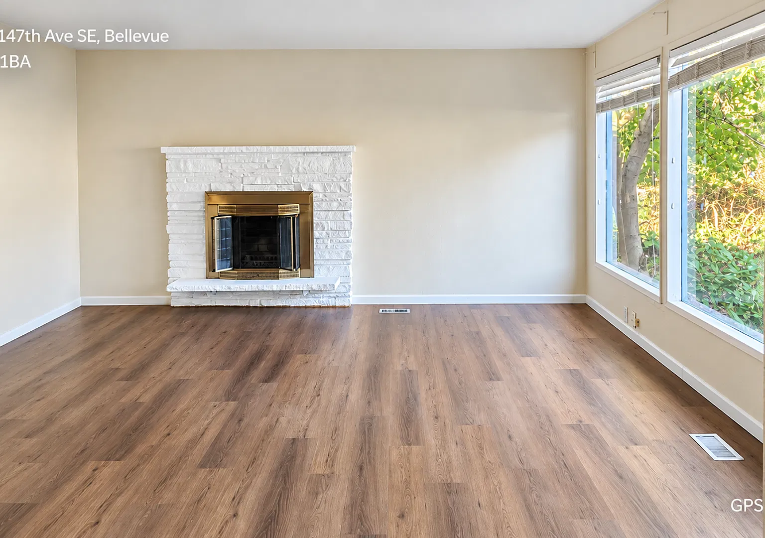 Prime Location, Modern Comfort, Exceptional Schools! — Photo 2
