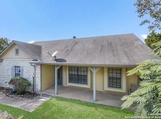 106 Sparrow Hawk Trl, Boerne, TX 78006