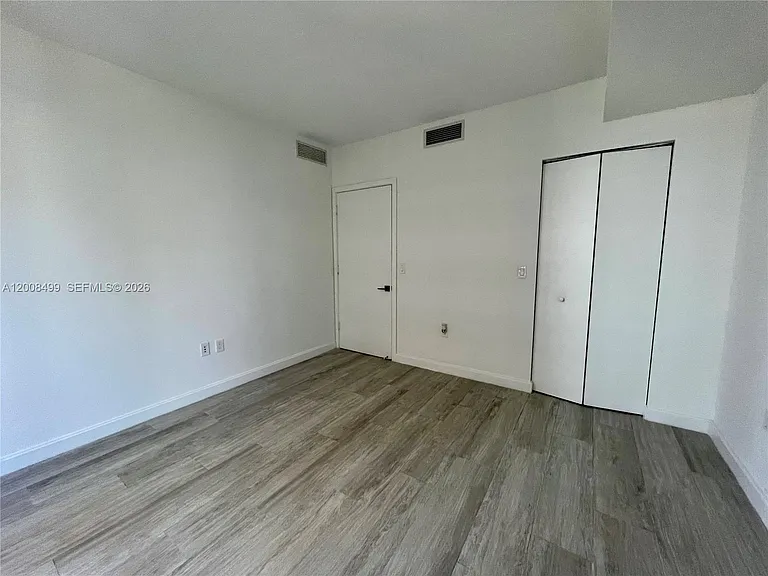 55 SW 9th St #2702 — Photo 12