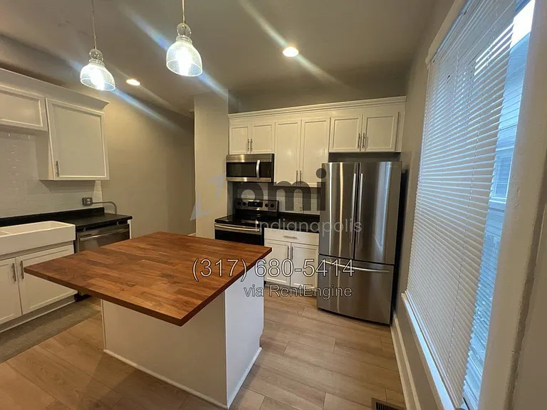 32 N Irvington Ave — Photo 4