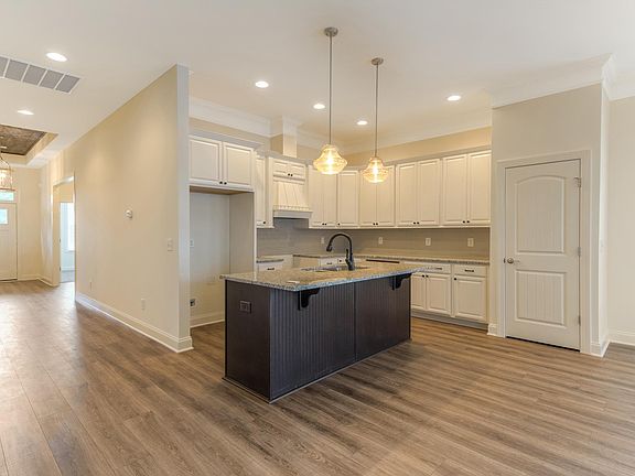 4th image of 3404-3531 Cortona Way
