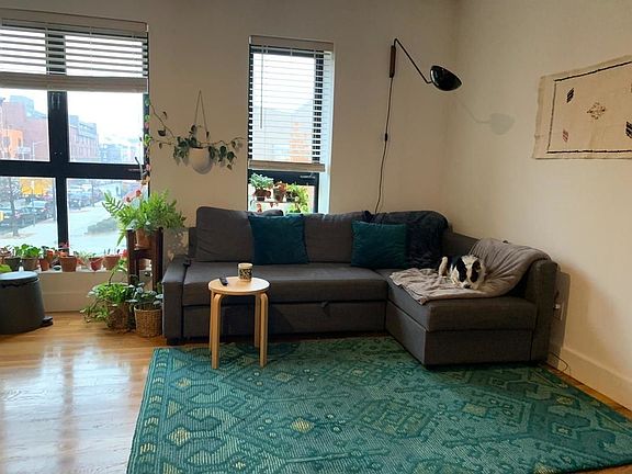 3rd image of 25 Van Buren St APT 3