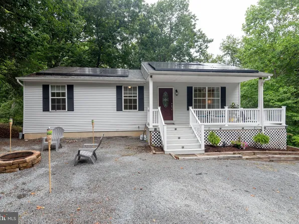 1122 Muskogee Ln, Lusby, MD 20657