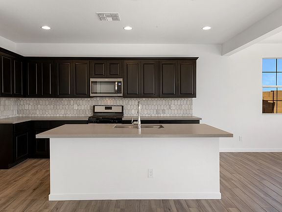 Homesite 202 Kitchen