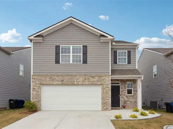 5563 Foxglove Way, Oakwood, GA 30566