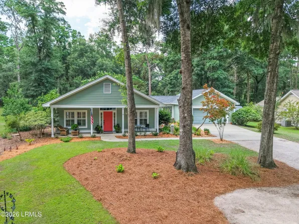4 Woods Lane, Beaufort, SC 29907