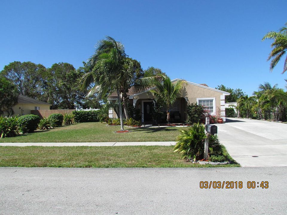 1st image of 1323 Savoyard Way