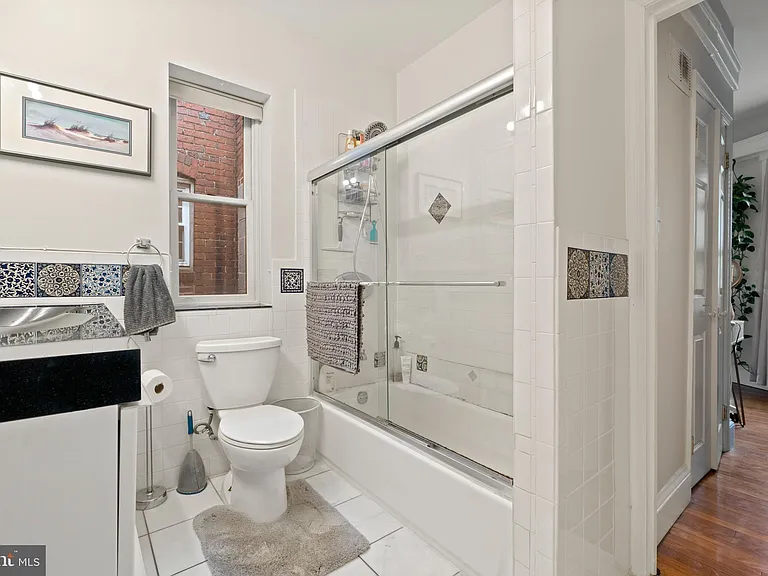 1723 Seaton St NW — Photo 25