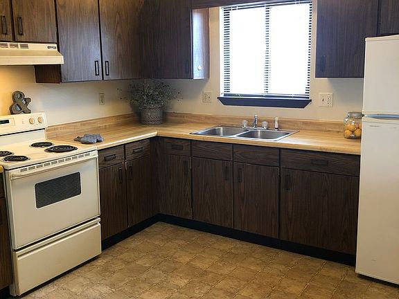 3rd image of 4401 Vasey Ave APT 1