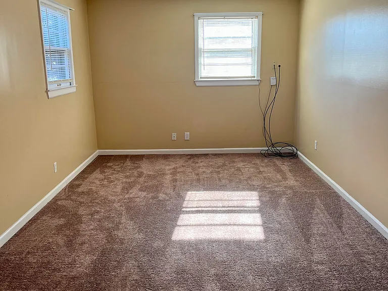 3327 Wood Valley Ct — Photo 4
