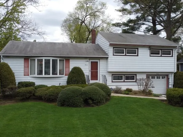 11 Garvey Pl, Glen Rock Boro, NJ 07452
