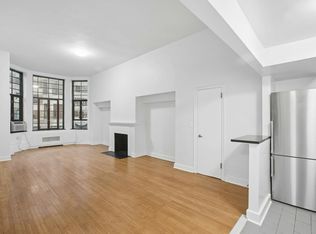 310 E 44th St APT 1410, New York, NY 10017