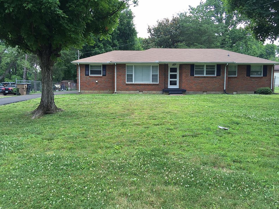 1st image of 2916 Stanwyck Dr