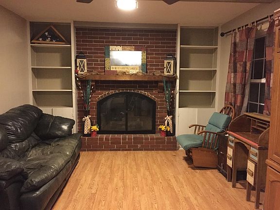 4th image of 4405 Karen Dr