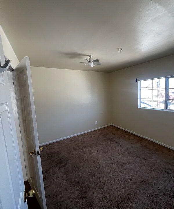 1st image of 848 3/4 W Hamilton Ave