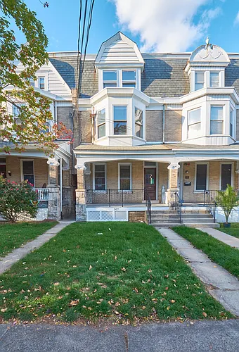 507 W James St #1 Photo 1