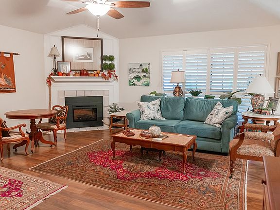 3rd image of 4529 Shingle Oak Ln