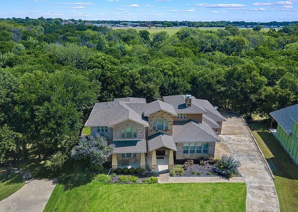 1st image of 455 Stone Canyon Dr