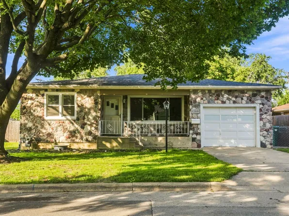 1209 Colorado Ave, Joliet, IL 60435