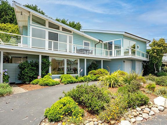 3rd image of 431 Seaview Dr