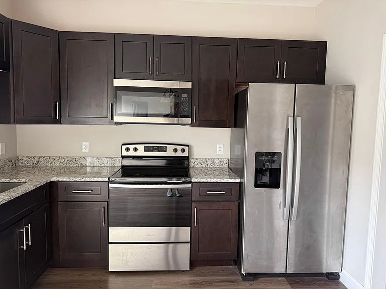 109 Westfield Ct — Photo 10