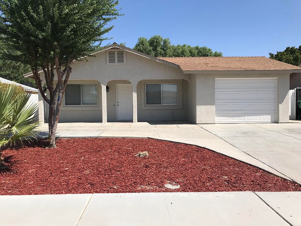 1st image of 52950 Lee Ln