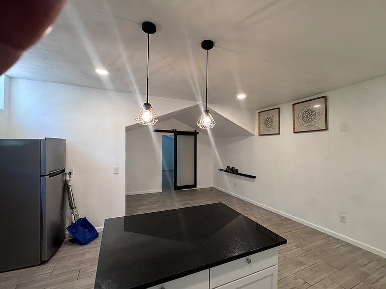 127 Virginia Ave #2 — Photo 2