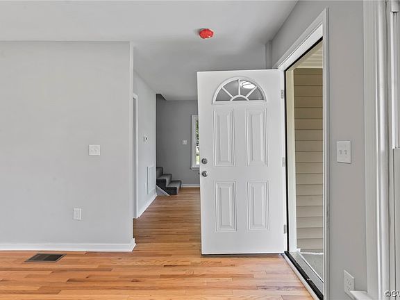 5th image of 3003 Piedmont Ave