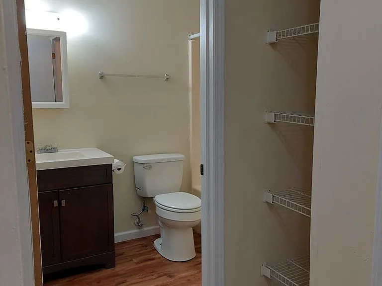 1714 Ashley St — Photo 11