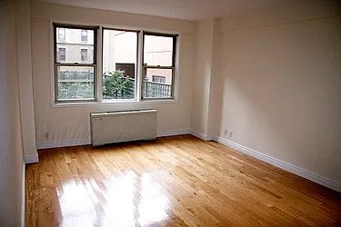 Rented by Michael K Namm Associates