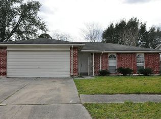 13715 Towne Way Dr, Sugar Land, TX 77498