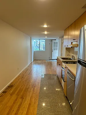 Rented by BELLMARC | media 12