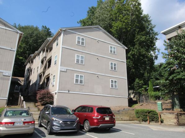 229 E King St #47
