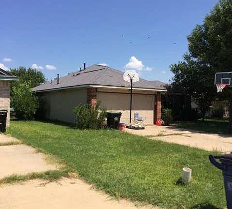 2nd image of 200 Quail Cir