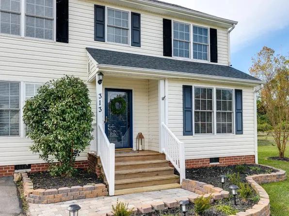 313 Lake Crest Ct, Richmond, VA 23227