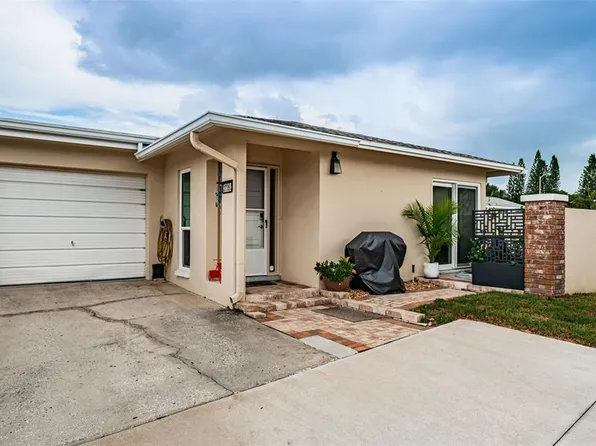 2735 Sherbrooke Ln APT C, Palm Harbor, FL 34684