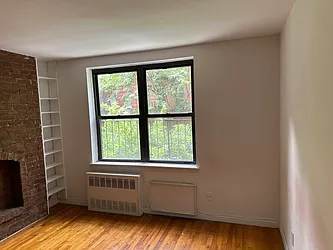 Rented by Eric Goodman Realty Corp