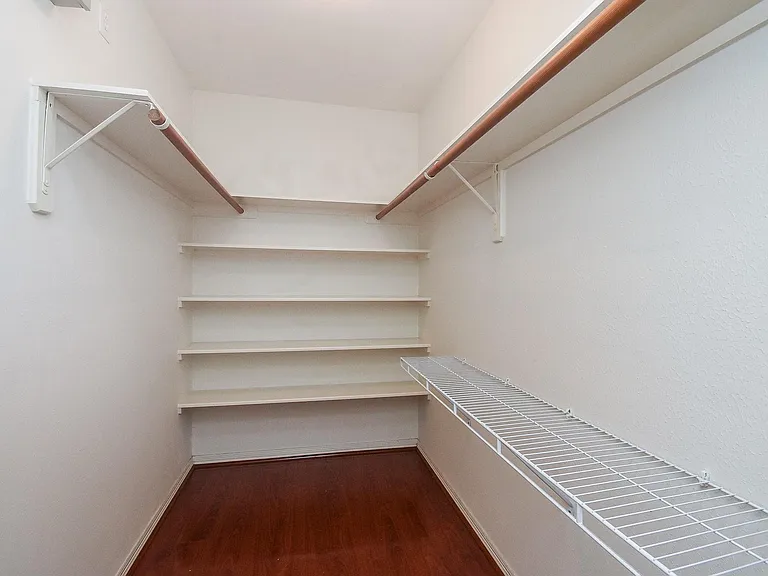 13646 Garden Grove Ct — Photo 19