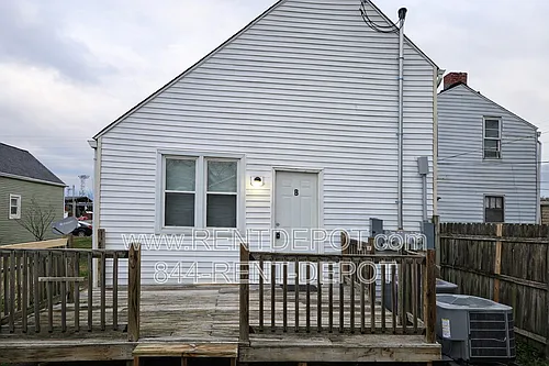 109 E Eichel Ave Photo 1