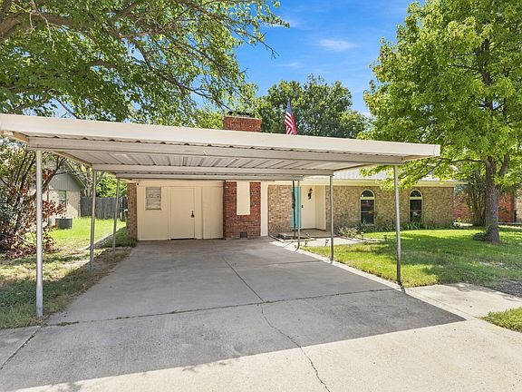 3rd image of 6800 Echo Hill Dr